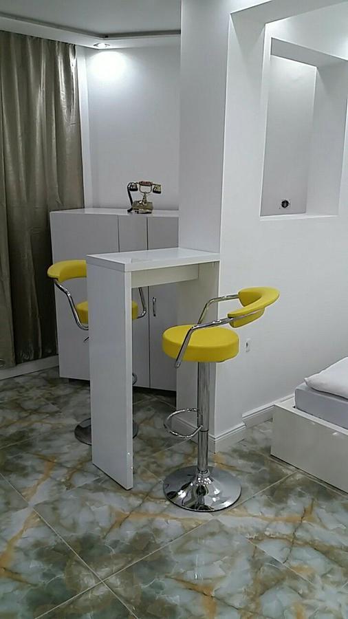 נובי פאזאר Lepi Apartments מראה חיצוני תמונה